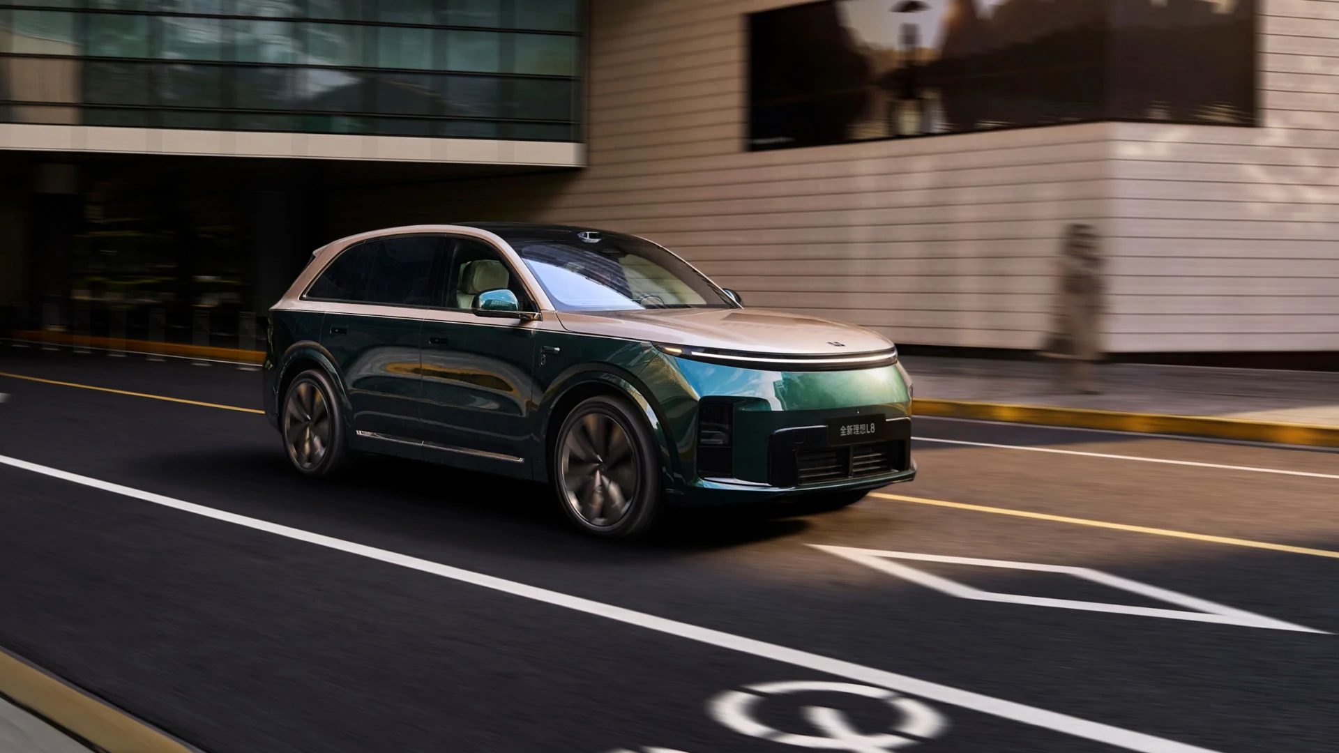 Li Auto L8 · Exterior